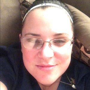 Meet your Posher, Becky